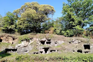 Mandarado Yagura Tombs image