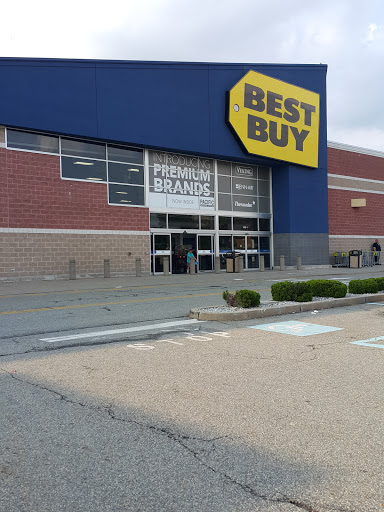 Electronics Store «Best Buy», reviews and photos, 675 US-1, Iselin, NJ 08830, USA