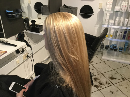 Frisør Charlene in Stenløse, Egedal