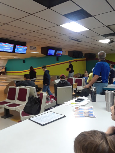 Bowling Alley «Rose Lanes Bowling Center», reviews and photos, 910 Rose Ln, Toccoa, GA 30577, USA