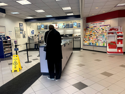 Post Office «United States Postal Service», reviews and photos, 340 N Pleasant Valley Rd, Winchester, VA 22601, USA