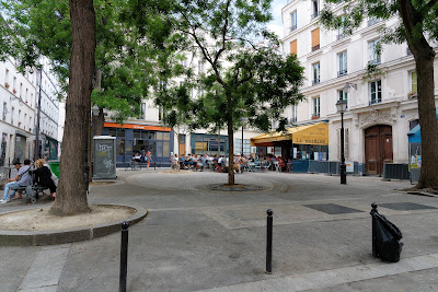 Place Sainte Marthe à Paris