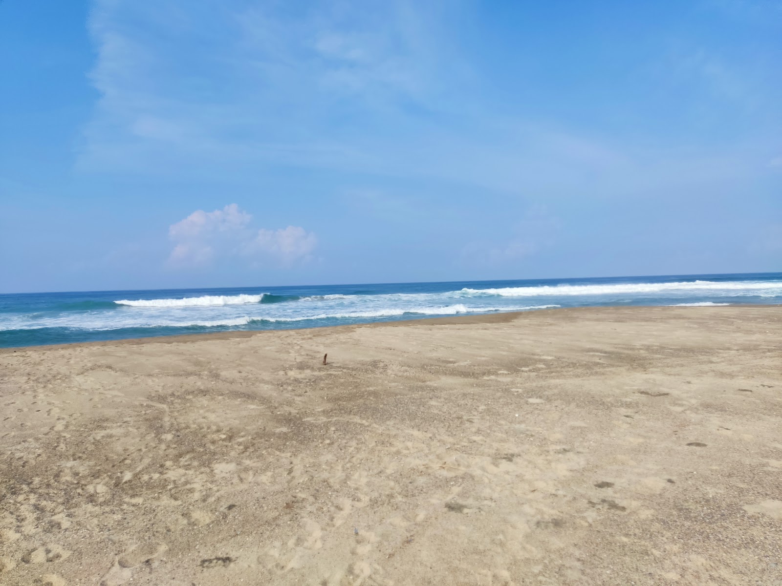 Photo de Playa el Calvario avec l'eau turquoise de surface