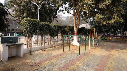 Open gym (male) - Eco Park 2, Rajbansi Nagar, Patna, Bihar 800015, India