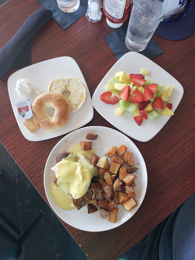 American Restaurant «Bistro Sixty & San Diego Desserts», reviews and photos, 5987 El Cajon Blvd, San Diego, CA 92115, USA