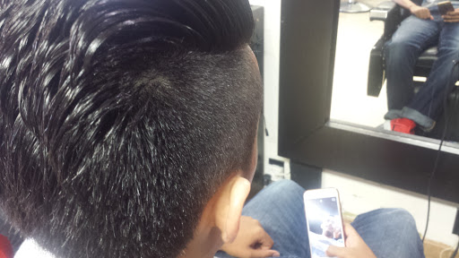 Hair Salon «Zeena Hair Salon», reviews and photos, 517 S Brookhurst St, Anaheim, CA 92608, USA