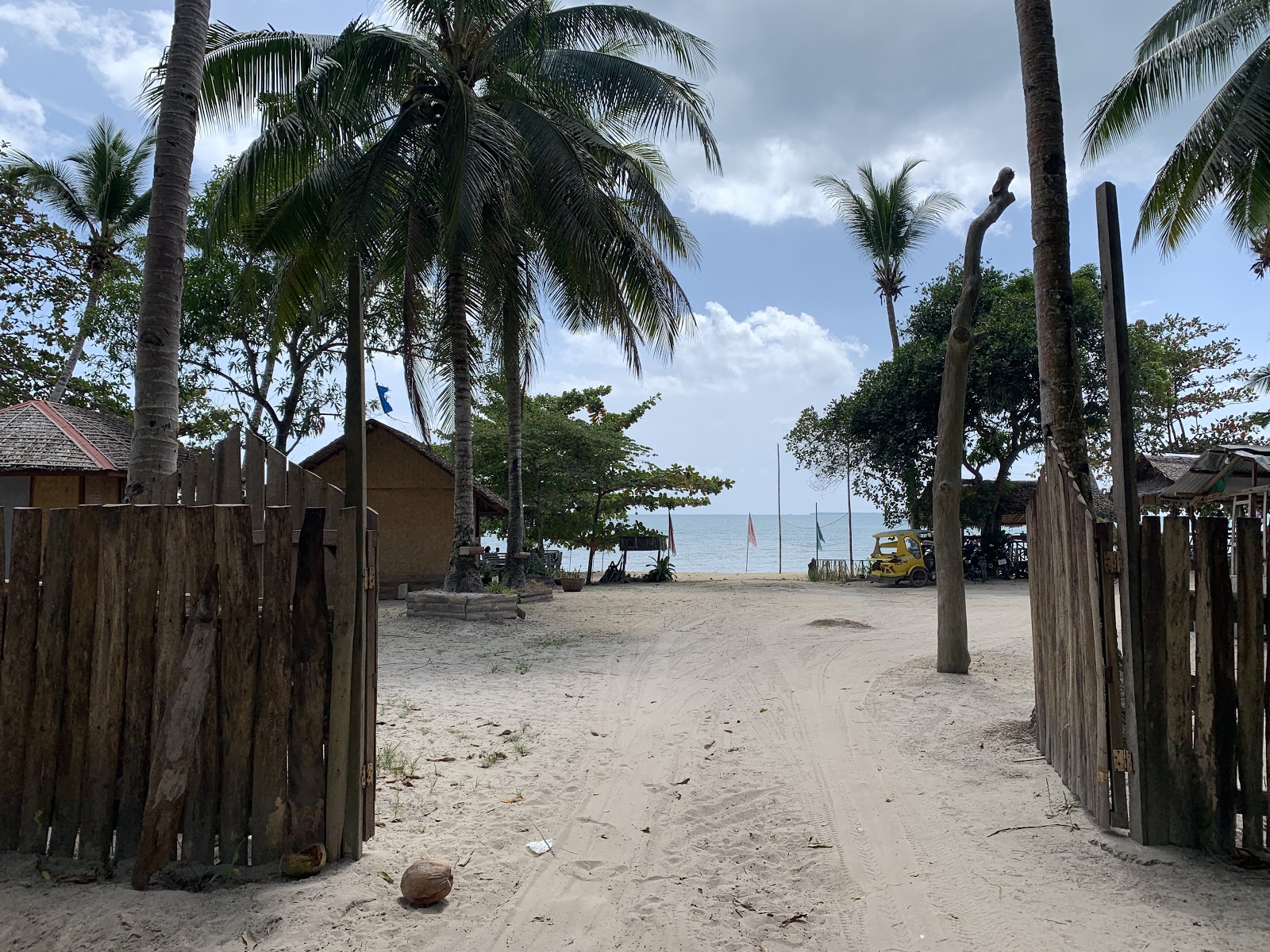 Foto av Coconut Beach med hög nivå av renlighet