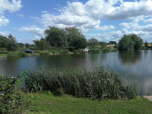 Riverside Fishery Bawtry Yorkshire - Sports Complex
