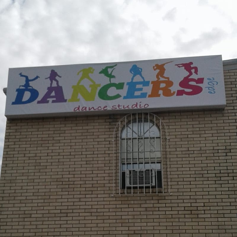 DANCERS EDGE DANCE STUDIO