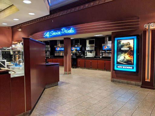 Movie Theater «Marcus Hillside Cinema», reviews and photos, 2950 Hillside Dr, Delafield, WI 53018, USA