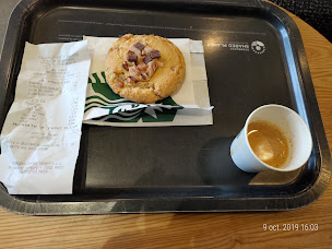 Photo n°36 de Starbucks à Thiais ()