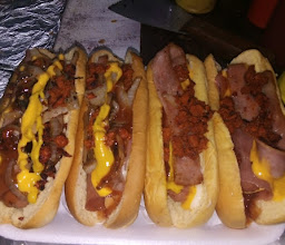Hamburgueras y Hot dogs RAWR photo