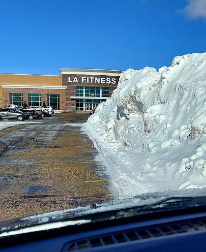 Gym «LA Fitness», reviews and photos, 540 E Rollins Rd, Round Lake Beach, IL 60073, USA