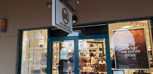 Fashion Accessories Store «Michael Kors», reviews and photos, 4250 W Anthem Way #600, Phoenix, AZ 85086, USA
