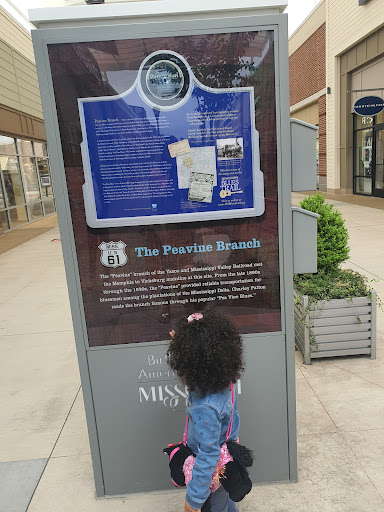 Outlet Mall «Tanger Outlet Southaven», reviews and photos, 5205 Airways Blvd, Southaven, MS 38671, USA