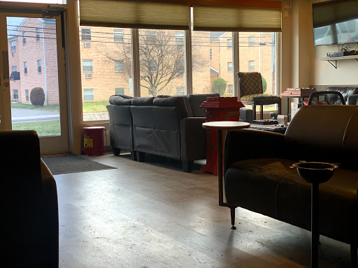 Tobacco Shop «Wooden Indian Tobacco Shop & Cigar Lounge», reviews and photos, 95 S Eagle Rd, Havertown, PA 19083, USA