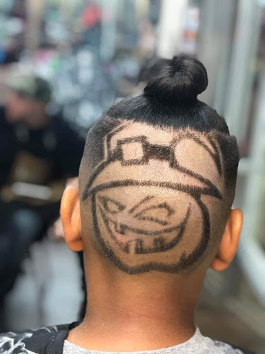 Barber Shop «Hair Junkies Hair Studio», reviews and photos, 224 E Silver Springs Blvd, Ocala, FL 34470, USA