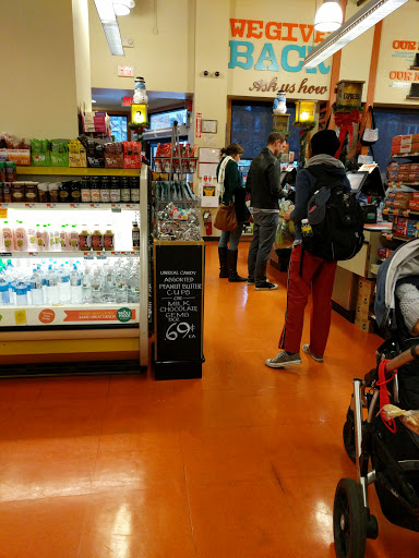 Grocery Store «Whole Foods Market», reviews and photos, 1028 Beacon St, Brookline, MA 02446, USA