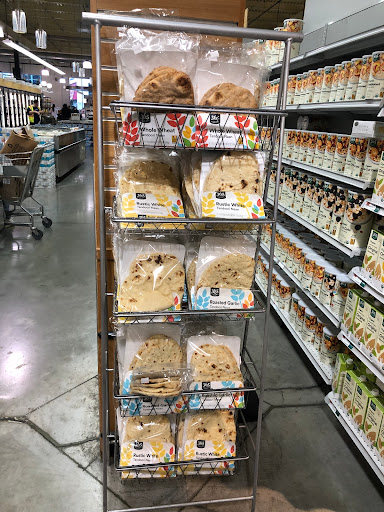 Grocery Store «Whole Foods Market», reviews and photos, 300 Bergen Town Center, Paramus, NJ 07652, USA