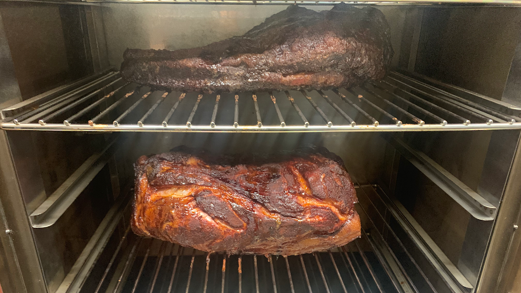 Rollin' Smoke Meats N Sweets 21783