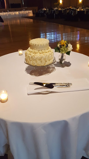 Banquet Hall «Astrodome of Parma», reviews and photos, 5720 State Rd, Cleveland, OH 44134, USA