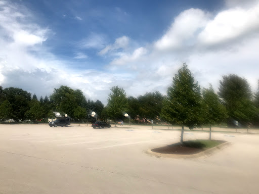 Park «Hampe Park», reviews and photos, 297 W Lies Rd, Carol Stream, IL 60188, USA