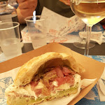 Photo n°4 de l'avis de DAVIDE.R fait le 11/05/2021 à 05:12 sur le  Pescaria à Bologna