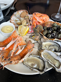 Plats et boissons du Restaurant de fruits de mer Coquillages et Crustacés à L'Houmeau - n°2