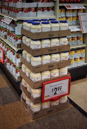 Shopping Mall «Walnut Hill Shopping Center», reviews and photos, 16529 S Frederick Ave, Gaithersburg, MD 20877, USA