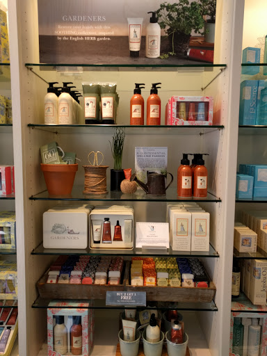 Shopping Mall «The Mall at Partridge Creek», reviews and photos, 17420 Hall Rd, Charter Twp of Clinton, MI 48038, USA