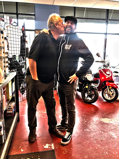 Motor Scooter Dealer «Second City Scooters», reviews and photos, 5578 N Lincoln Ave, Chicago, IL 60659, USA