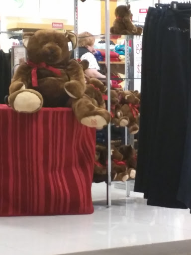 Department Store «Bon-Ton», reviews and photos, 751 N West End Blvd, Quakertown, PA 18951, USA