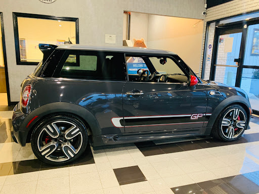 Used Car Dealer «Premiere Motorsports», reviews and photos, 16300 S Lincoln Hwy Suite 1, Plainfield, IL 60586, USA