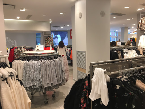 H&M