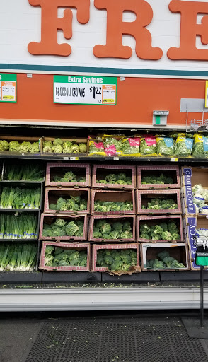 Supermarket «WinCo Foods», reviews and photos, 2850 Pavillion Pkwy, Tracy, CA 95304, USA