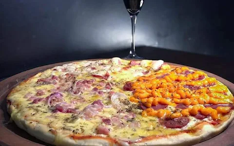 Delights pizzaria image