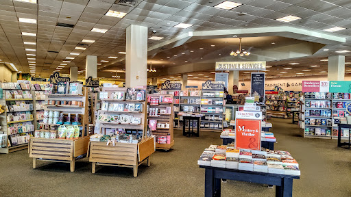 Book Store «Barnes & Noble», reviews and photos, 6646 Loisdale Rd, Springfield, VA 22150, USA