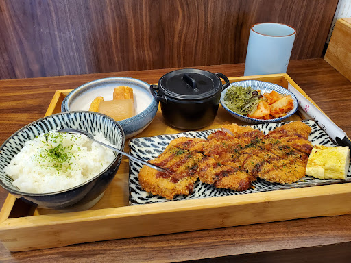 轟丼食堂 的照片