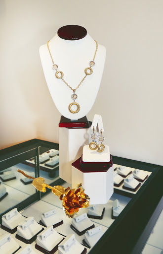 Jewelry Store «Diamond & Design Jewelers», reviews and photos, 4505 Chino Hills Pkwy C, Chino Hills, CA 91709, USA
