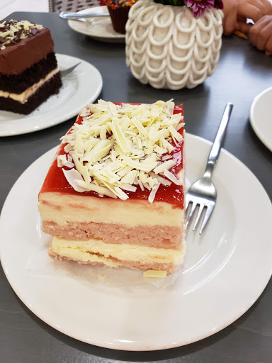 Bakery «Ooh La La Dessert Boutique», reviews and photos, 23920 Westheimer Pkwy, Katy, TX 77494, USA