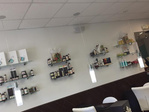 Beauty Salon «GG Salon & Spa», reviews and photos, 9063 Biscayne Blvd, Miami, FL 33138, USA