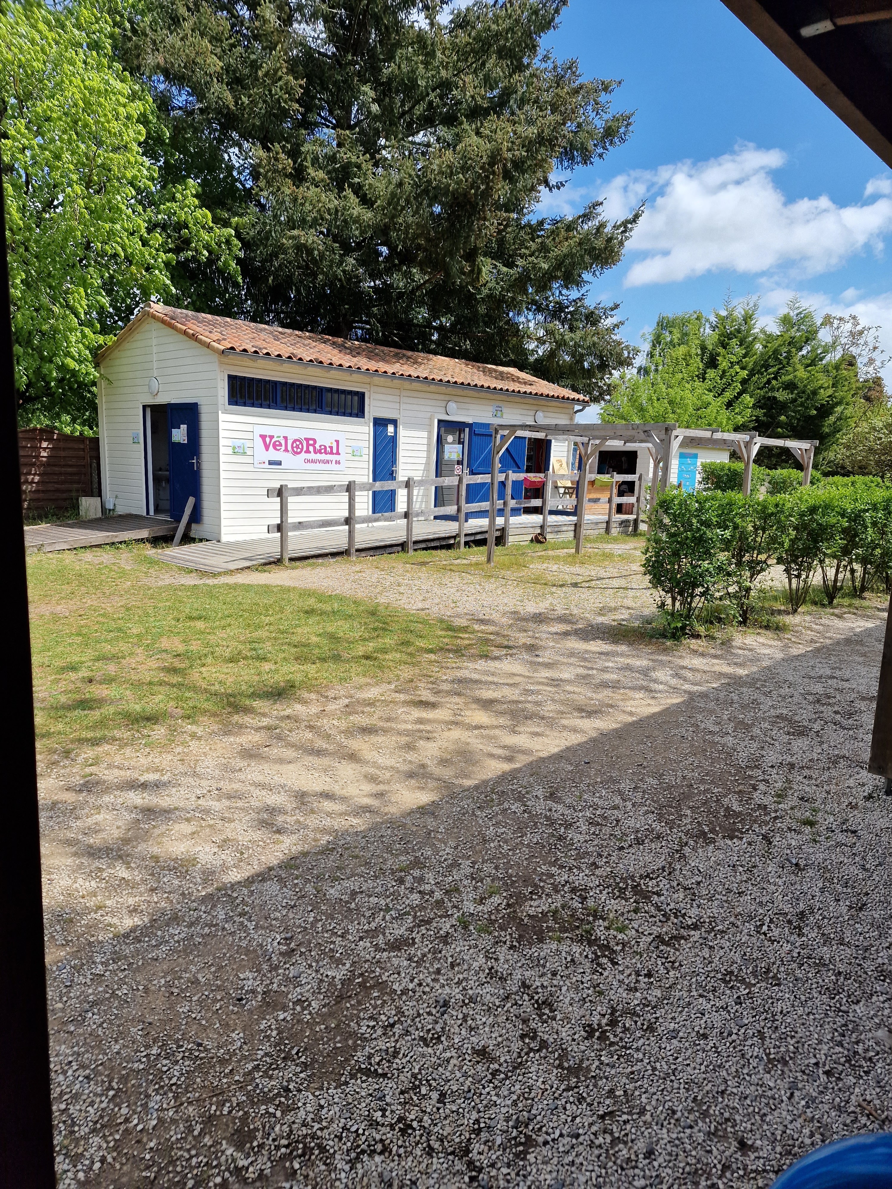 Photo n° 9 de l'avis de Mme.r fait le 01/05/2023 à 17:46