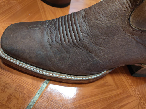 Western Apparel Store «Conroe Shoe Shop & Western Wear», reviews and photos, 1111 League Line Rd #113, Conroe, TX 77303, USA