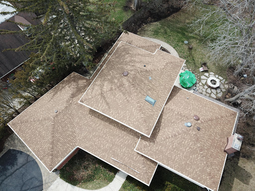 Roofing Contractor «Lindholm Roofing», reviews and photos, 3588 N Milwaukee Ave, Chicago, IL 60641, USA