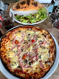 Pizza du Pizzeria La Strada à Saint-Pierre-d'Oléron - n°18