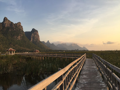 อุทยานแห่งชาติเขาสามร้อยยอด Khao Sam Roi Yot National Park