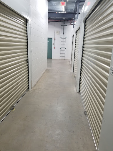 Self-Storage Facility «CubeSmart Self Storage», reviews and photos, 10425 S John Young Pkwy, Orlando, FL 32837, USA