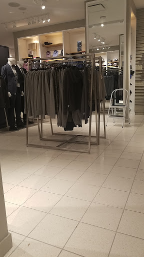 Shopping Mall «Cherry Hill Mall», reviews and photos, 2000 NJ-38, Cherry Hill, NJ 08002, USA