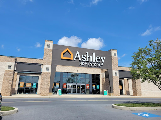 Ashley HomeStore, 6484 Carlisle Pike, Mechanicsburg, PA 17050, USA, 