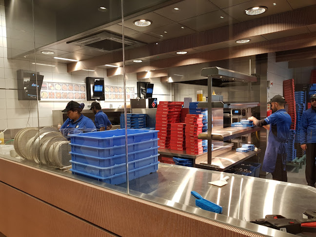 Comments and reviews of Domino's Pizza - London - Beckton
